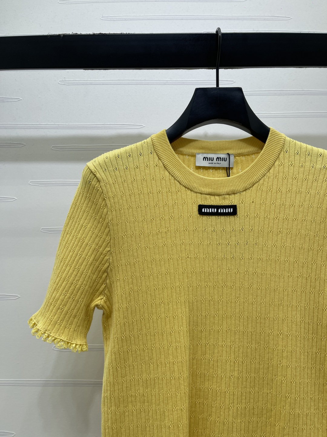 Women's short sleeves